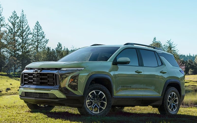 2026 Green Chevrolet Equinox